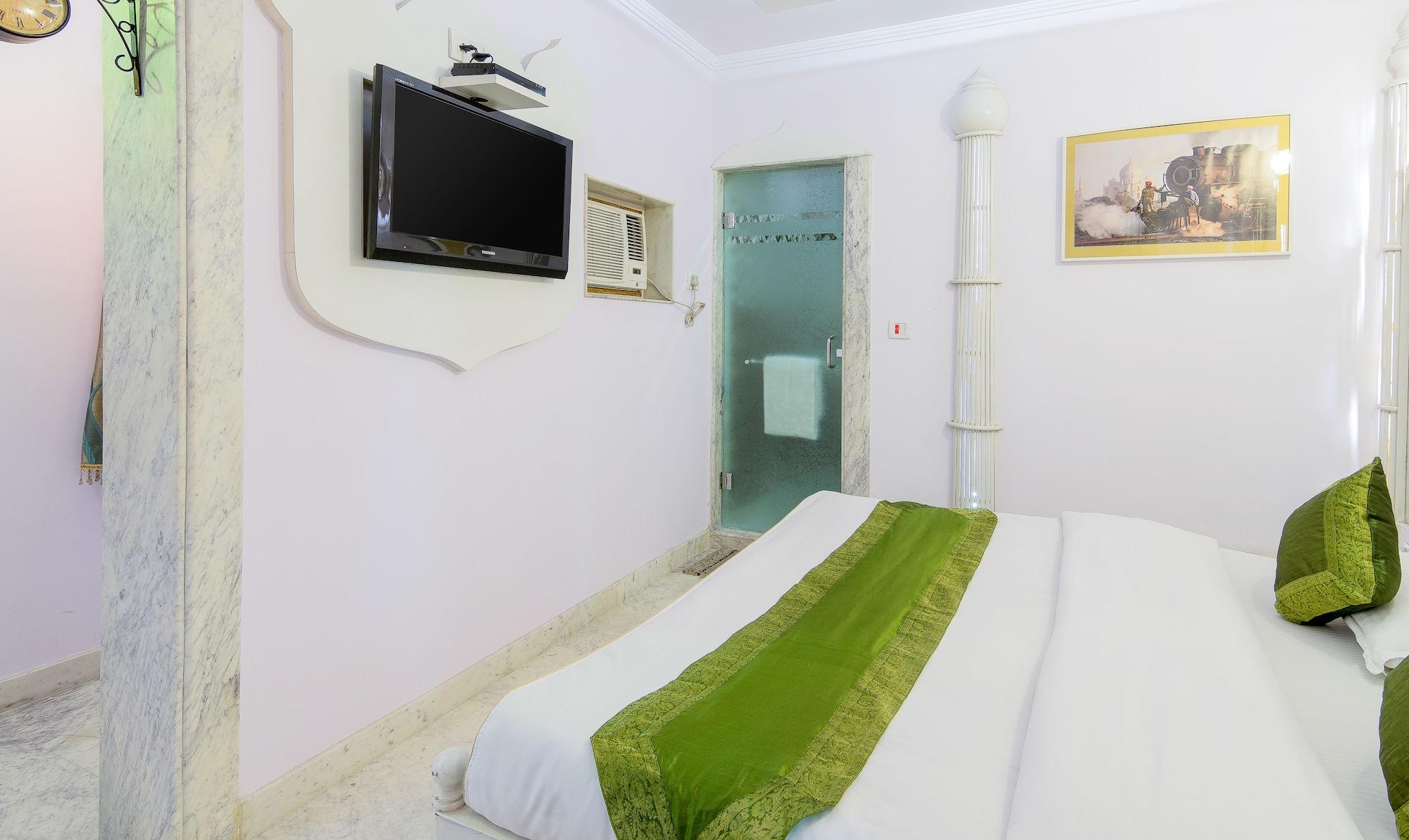 The Natraj Yes Please -New Delhi Hotel Buitenkant foto