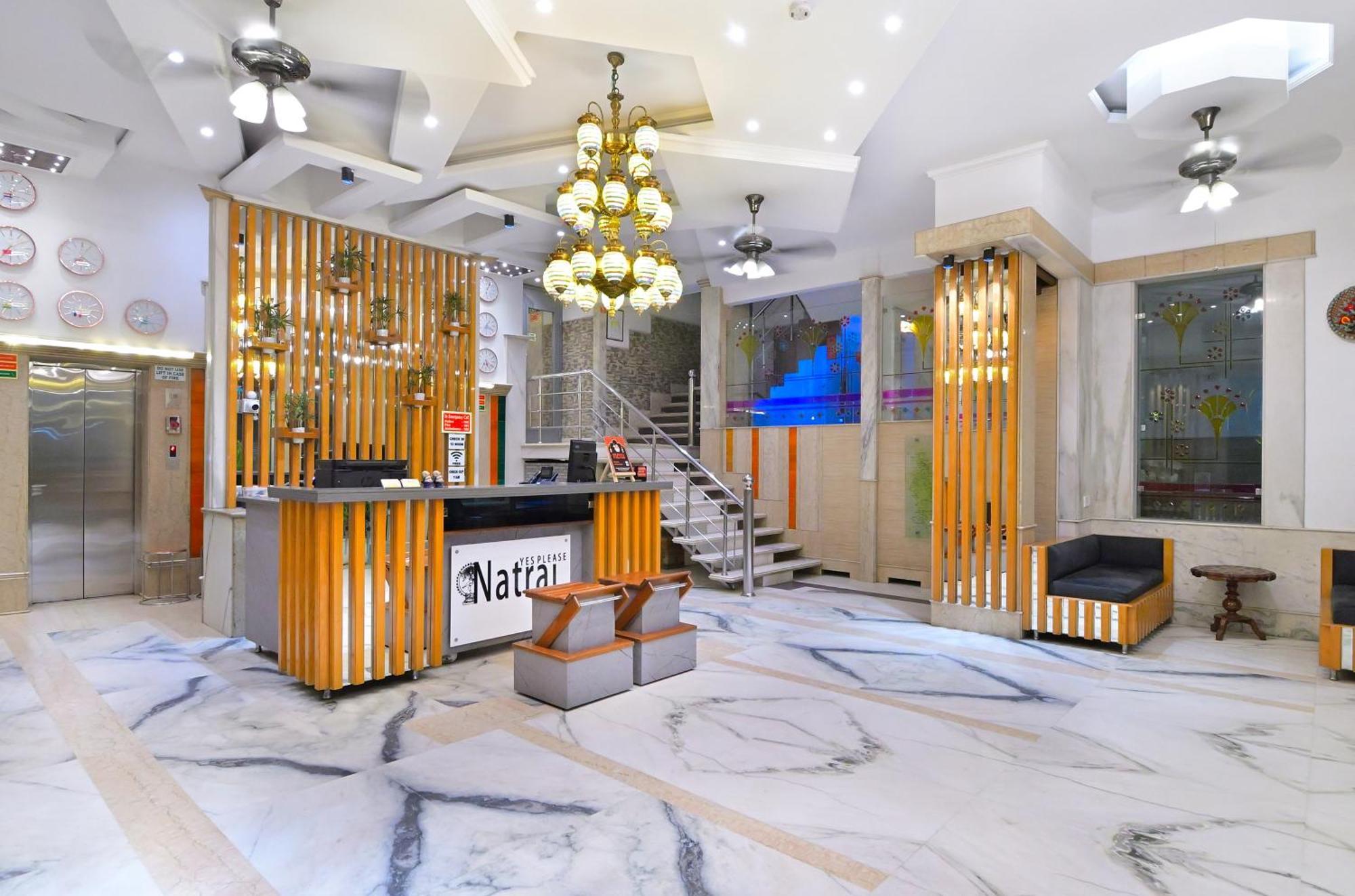 The Natraj Yes Please -New Delhi Hotel Buitenkant foto